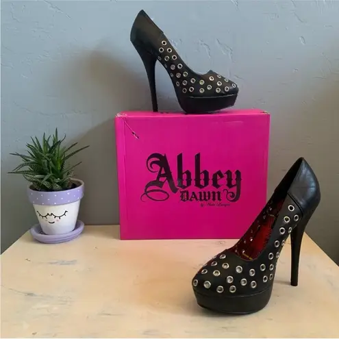 Abbey Dawn Black Studded Women's Heels Size 6 thumbnail 2