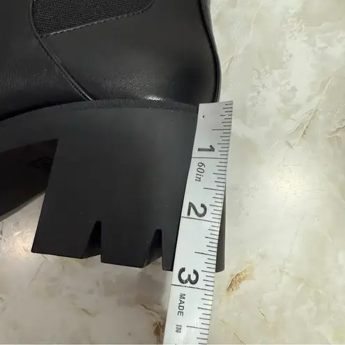 NWT  Chunky‎ Wide Heeled Ankle Boots Lug Sole 3112 Size 8 Zara Size 39