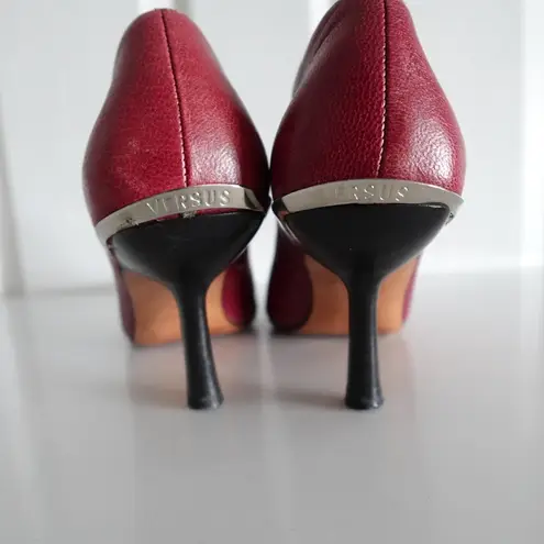 Vintage Versus Versace Red Silver Metal Logo Pointed High Heel Ankle Boots Size 6