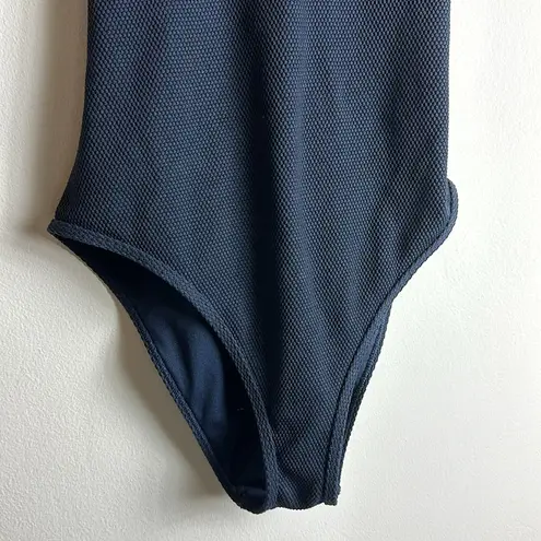 Abercrombie & Fitch  Crisscross Back One Piece Bathing Suit