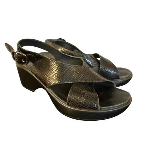 Dansko Jacinda slingback black leather cross strap wedge sandals 38/8
