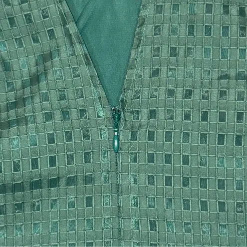 Tuckernuck Green Faye Tie Back Blouse Shirt Top size Medium