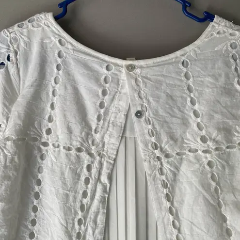 ADIVA White Eyelet Lace Pleated Hem Short Sleeve Top Women sz S Boho Cottage