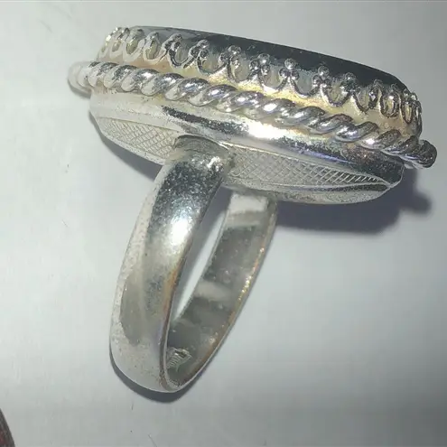 Whiting Davis Co Vintage Floral Engraved Cameo Ring Black