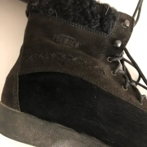 TECNICA Animal Hair Suede Sherpa Lined LaceUp Black Boots Made in Italy VINTAGE Size 8