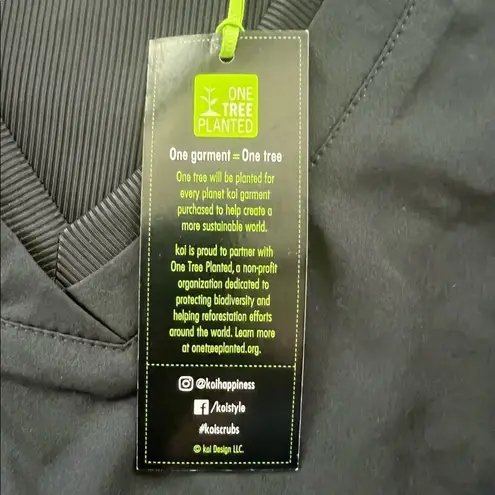 NWT! Planet Koi Black Longevity Scrub Top XXS