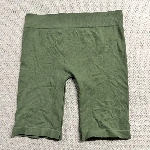 Free People Intimately  Green Ribbed Knit Biker Shorts XS/S EUC