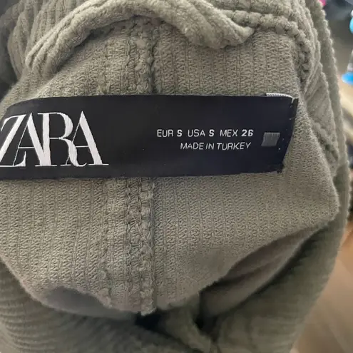 ZARA  Olive Green Corduroy Button Up Jacket Oversized Workwear Style Size S