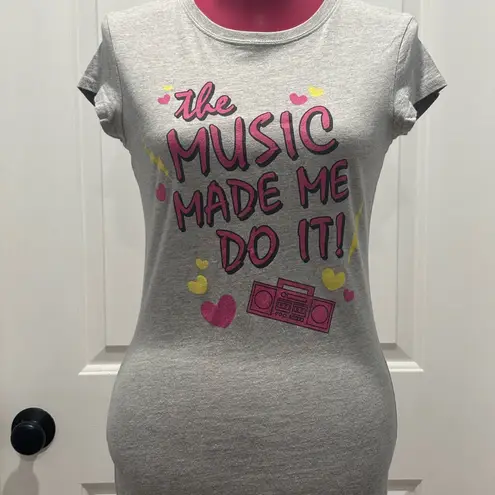 Wet Seal  Heather Gray Tee with boombox retro graphics vintage Y2K size M - Image 3