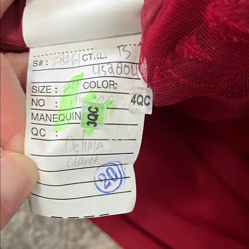 Kennedy Blue Natalie Red Bridesmaid Maxi Dress w/ Chiffon Skirt - Size 20