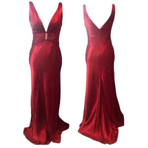 Deep plunge front & back Elegant Red Evening Gown by Morgan & Company Size undefined