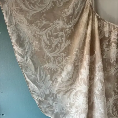 Cato Womens 18/20W Beige White Bat Wing Scoop Neck Blouse Flowy Neutral Fancy