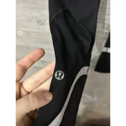 LULULEMON Size 6 Run Inspire Crop II Black Purple Leggings