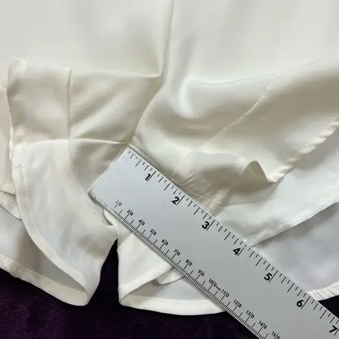 Cupcakes and Cashmere Lancer Shorts 6 White