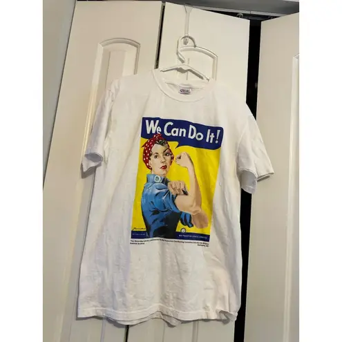 Rosie The Riveter "We Can Do It!" Graphic White Tee Medium