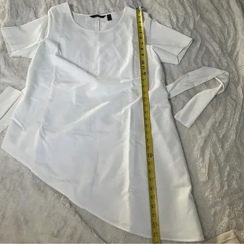 G.I.L.I Size M White Sleek Chic Top Blouse Tie Waist Business Casual Preppy Gili Size M