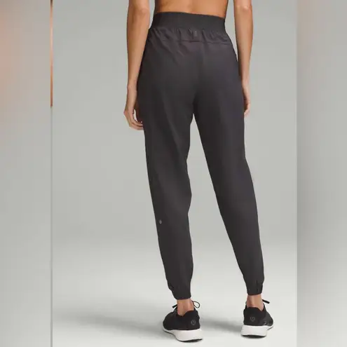 Lululemon  License to Train High-Rise Jogger Pant Black Size 8