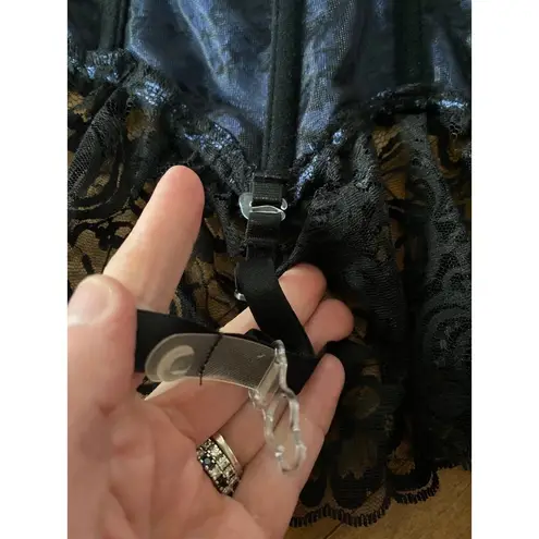 Frederick's of Hollywood Y2K Frederick’s of Hollywood bustier in purple with black lace ruffles size 34