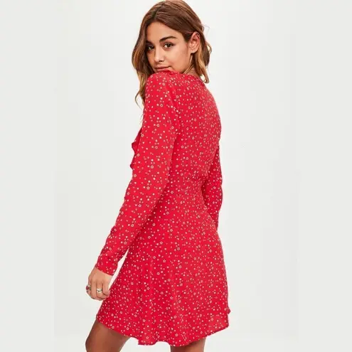 Missguided ✨ Red Star Ruffle Detail Tea Dress✨
