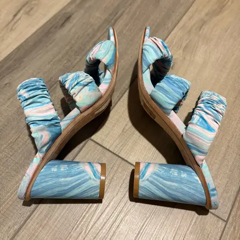 Deltan Colette Printed Three Band Mint Dress Sandals tie dye blue Size 6