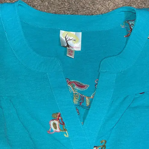 Fig & Flower Embroidered Floral Paisley Roll