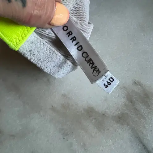 Torrid Curve Leopard Print Bra Neon Trim Adjustable Straps Plus Size 46D Gray