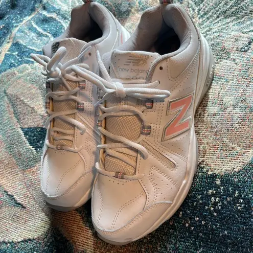 New Balance  608 Pink and White Athletic Shoes Sneakers SZ 10 Classic Athleisure