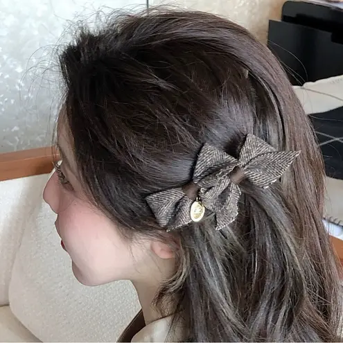 Japanese Light Beige Neutral Y2K Cottagecore Hair Clip Bow Accessory Tan