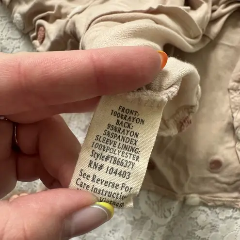 Flower & Feather Feminine Balloon Sleeve Textured Polka Dot Blouse Size S Pink