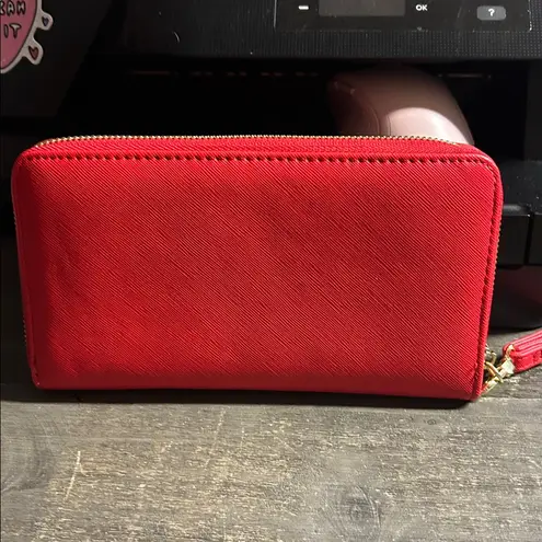 Betsey Johnson  Red Bow Accent Wallet with Wristlet