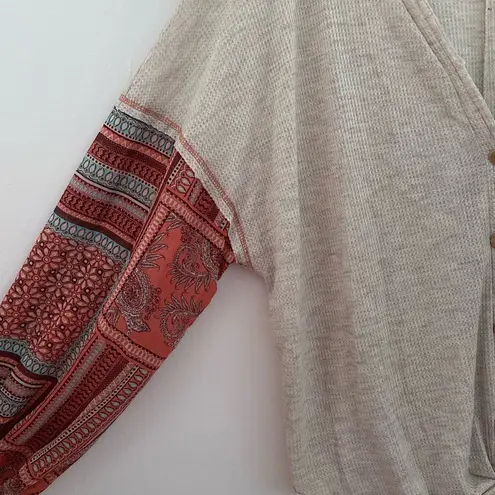 Hummingbird Mixed Media Waffle Knit and Chiffon Top Size Large