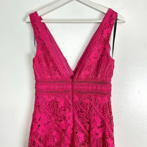 Monique Lhuillier Floral Guipure Lace Sheath Dress in Pink Size 2