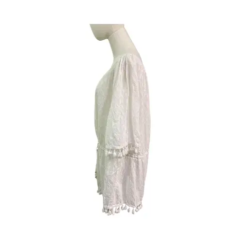 White Cotton Tassel Cover