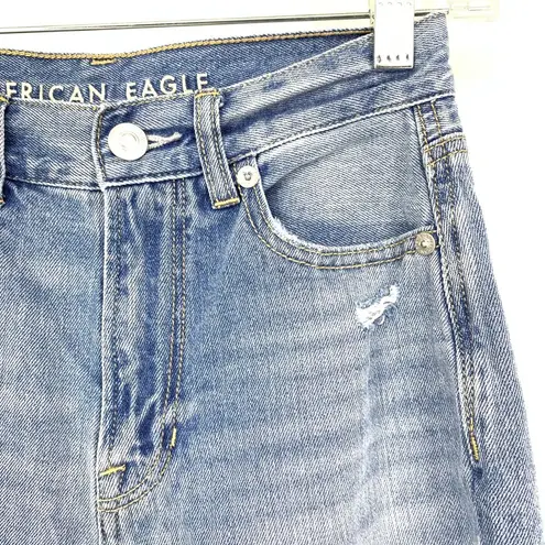 American Eagle Women's Size 000 Mom Jeans Distressed Light Wash Denim