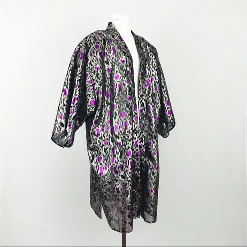 Vintage Metallic Woven Animal Motif Robe | OS Black Size undefined