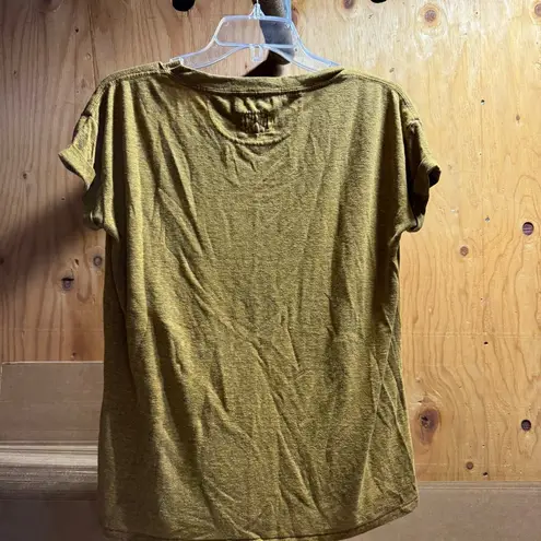 prAna Casual Mustard Yellow Crewneck Women's Short Sleeve Top Size Small GUC