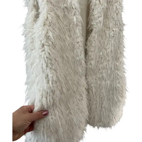 TWO by Vince Camuto Antique White Bohemian Chic Faux Fur Lined Vest Size XS