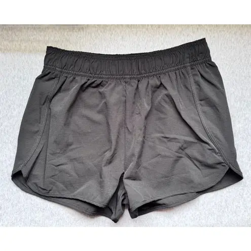 NWT Feat Women's Black AllAround Short Size Small