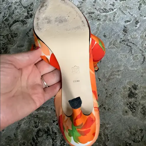 Michaelangelo So cute colorful pumps 🧡❤️🤎