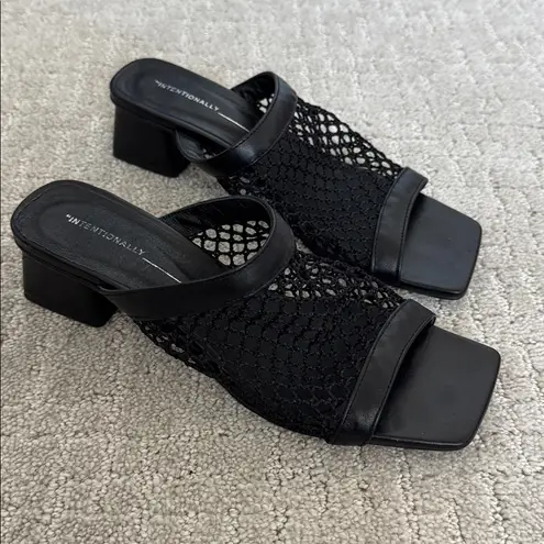 Intentionally Blank Jan Block Heel Mesh Sandals Black Size 38 Like New