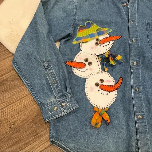 Unique Vintage Vintage Christmas Denim Shirt
