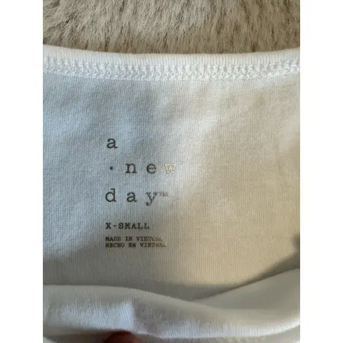 A New Day  Bundle of two women's basic tops in size XS. White And Burgundy - Image 4