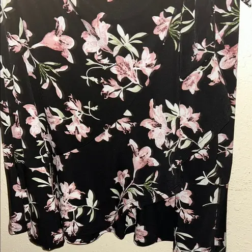 Pink and White Fit and Flare Midi Dress with Flutter Sleeves Size L