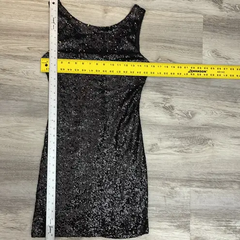 Crystal Doll Black Sequins Sleeveless Above the Knee Dress Size Medium