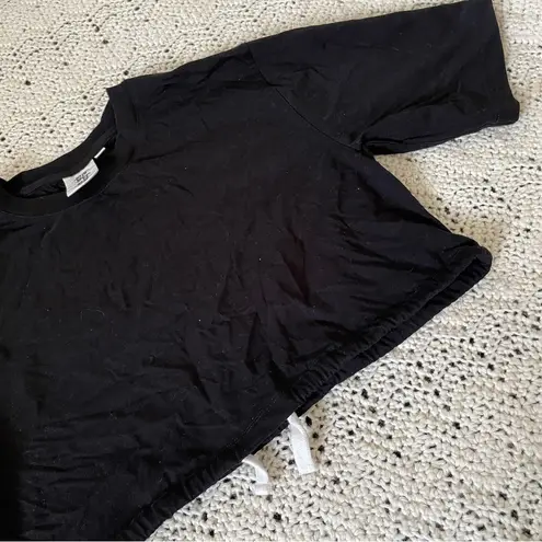 Les Girls Les Boys Cropped Boxy Drawstring T