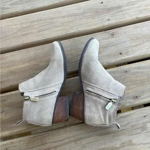 Blondo suede leather booties 🍁🍁