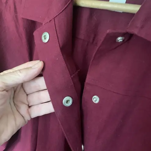 CJ BANKS STRETCH DENIM SZ 1X MAROON STUDDED NO POCKETS BUTTON UP FRONT JACKET