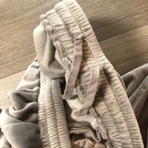 SKIMS Grey Velour Jogger Lounger Pants High Waited Soft Fleece Womens Size Large