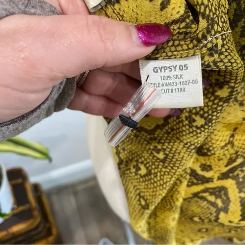 Gypsy 05 Gypsy Snake Print Green & Yellow Ombre 100% Silk Sheer Top