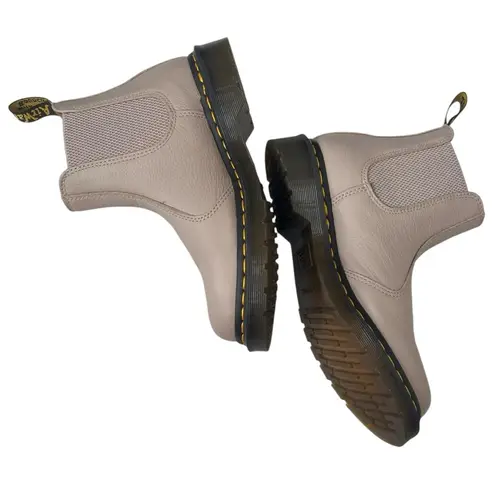 Dr. Martens  2976 Virginia Vintage Taupe Boots Women’s Size 8 Leather Chelsea - Image 3